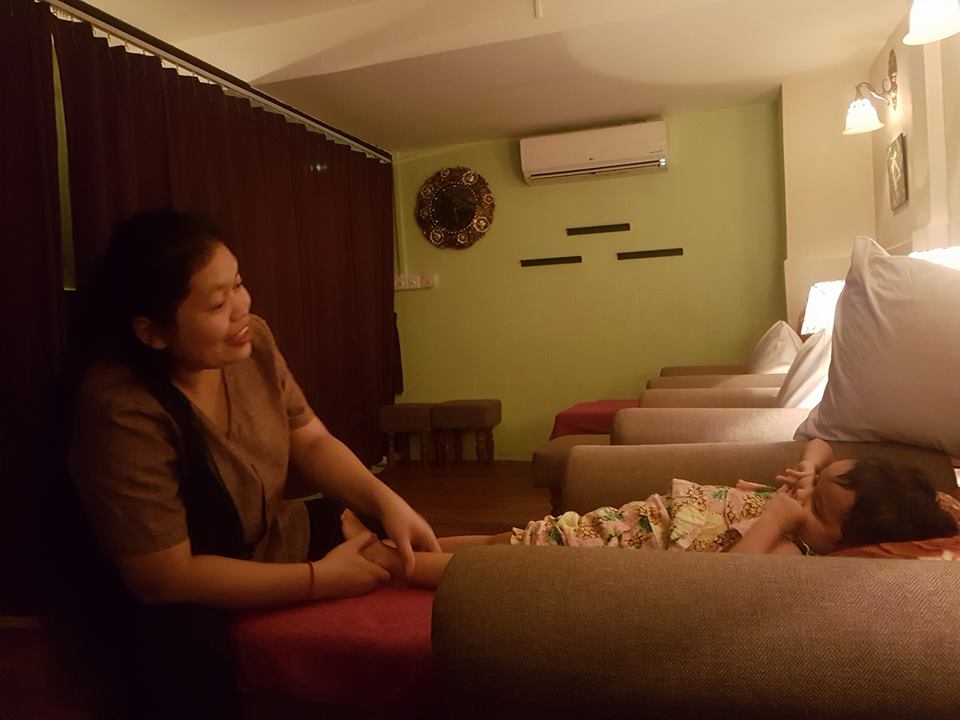 Lemongrass Garden Spa - Kiddie Khmer Massage